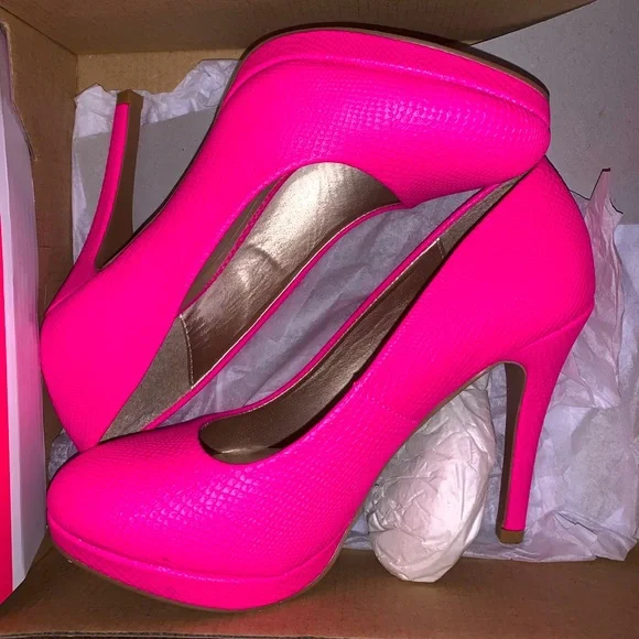 Charlotte russe pink heels hot sale